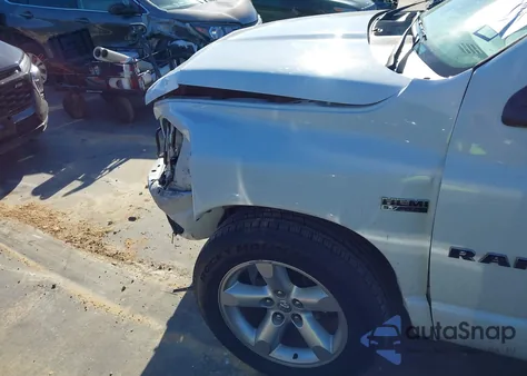 2008 Dodge Ram 1500 Slt z USA, uszkodzony, nr VIN 1D7HA18218S573135